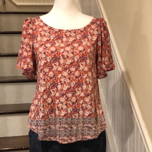 LUCKY BRAND Flutter Sleeve Rust, Navy, Ivory Floral Shirt With Floral Hem Sz SM - Picture 1 of 13